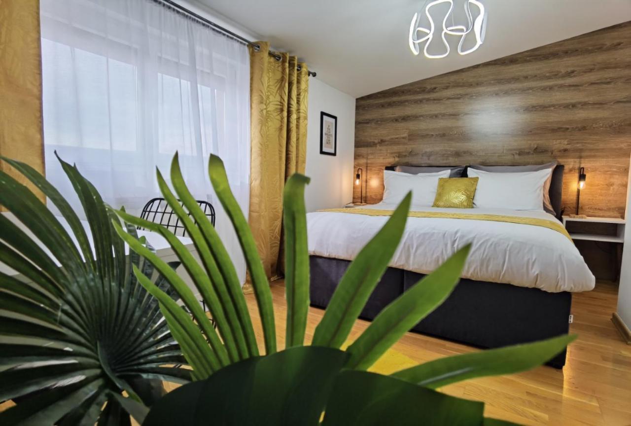 Prestige Banja Luka Appartement Buitenkant foto